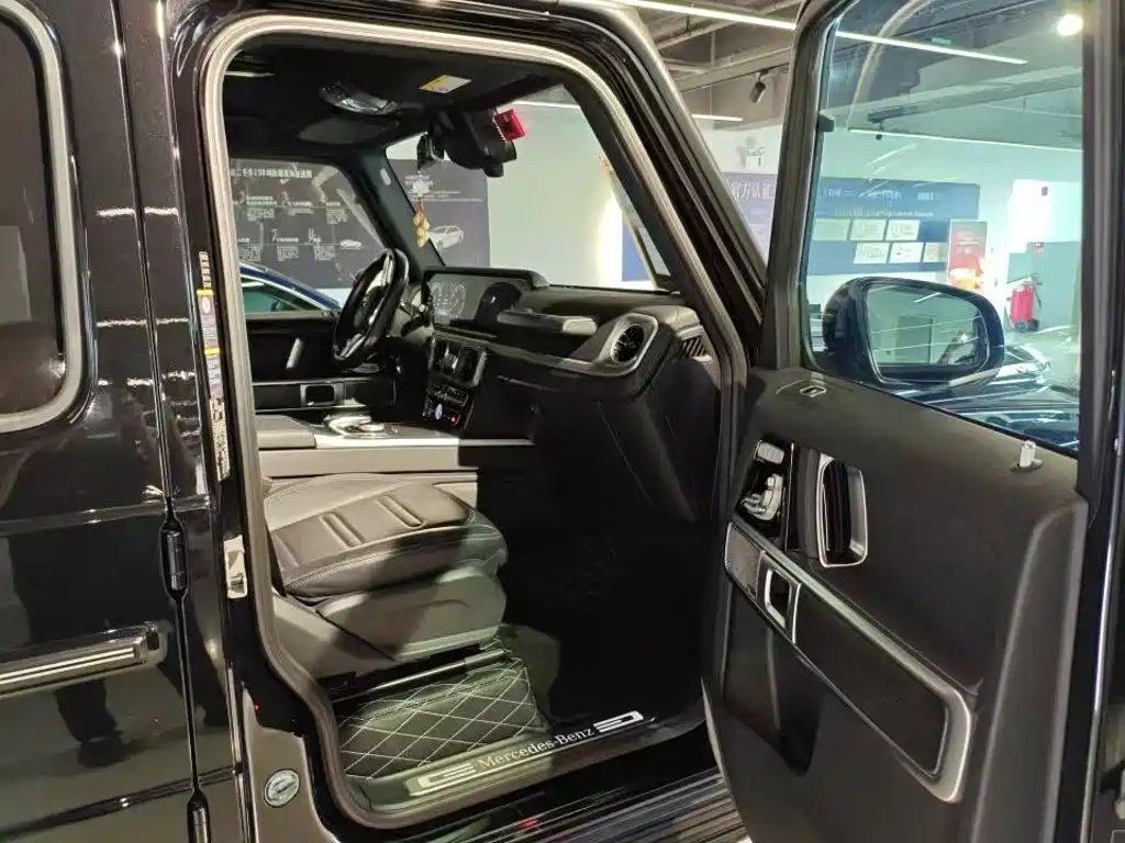 Mercedes-Benz G-Class — миниатюра 9