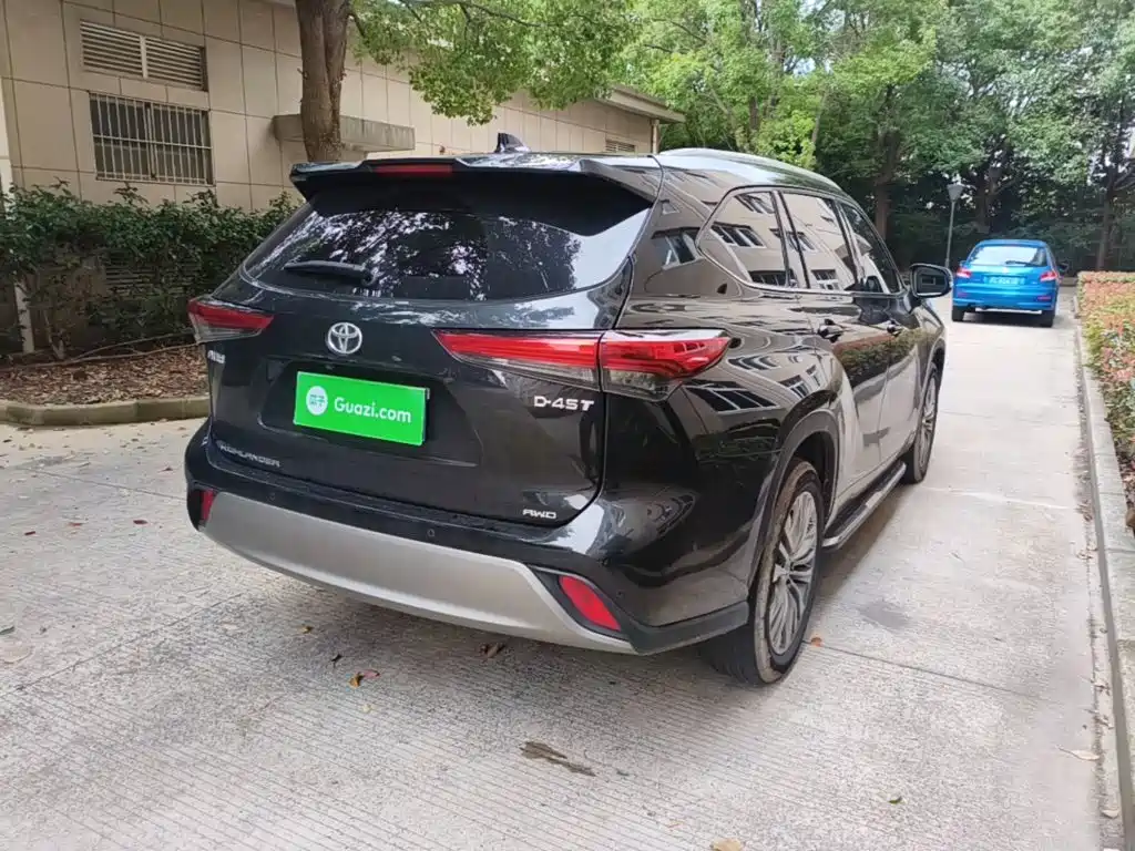 Toyota Highlander — миниатюра 7
