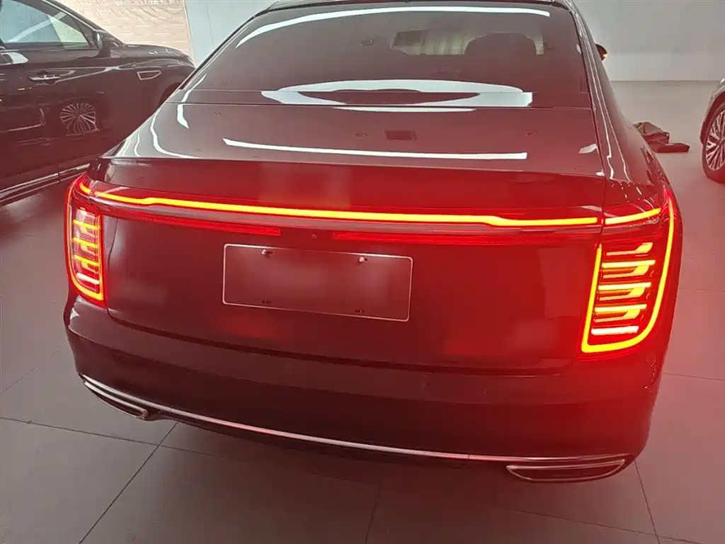 Hongqi H9 2020 2.0T