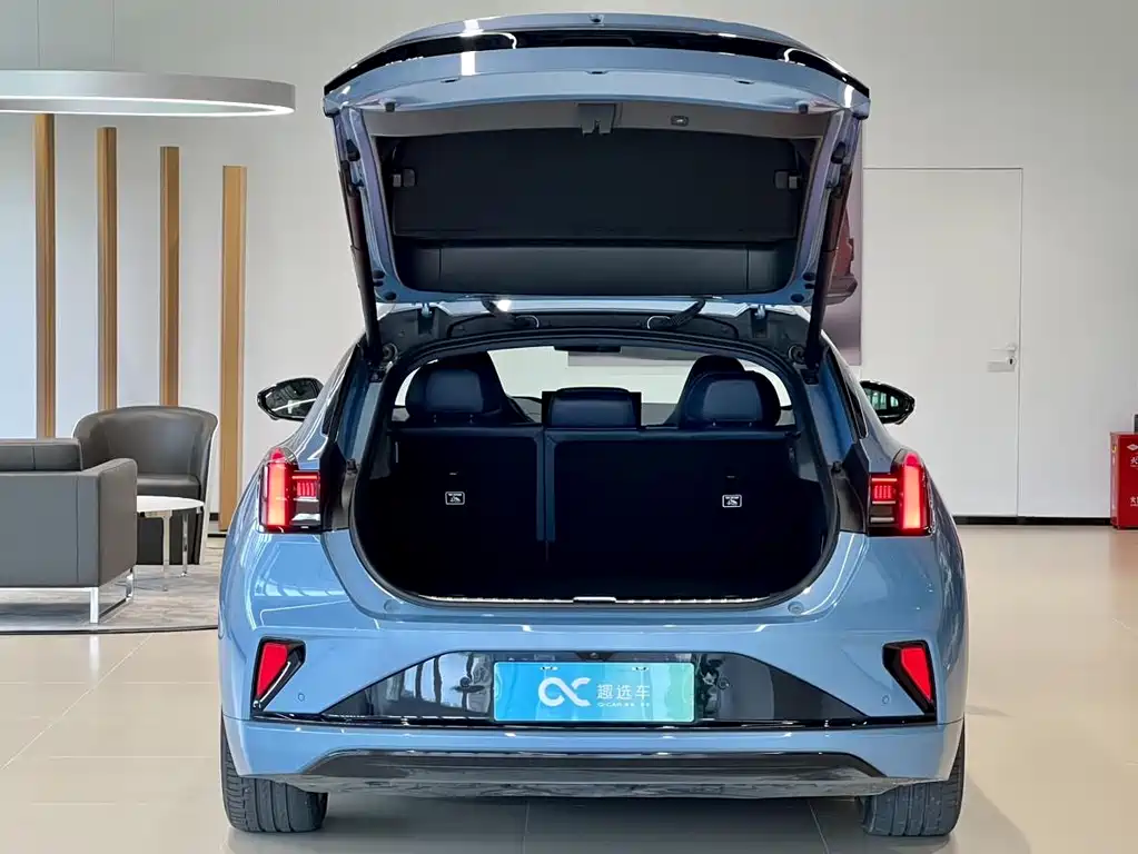 ZEEKR EXTREME KRYPTON 001