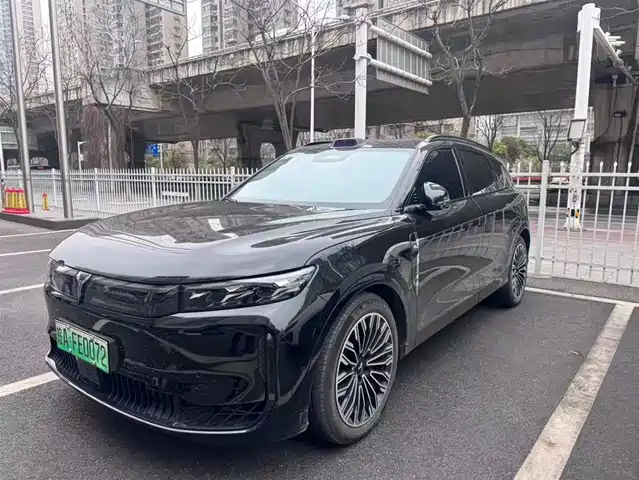 VOYAH LAN TU FREE 2025