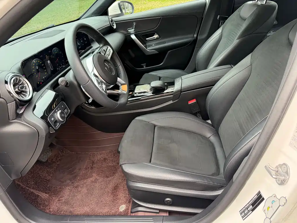 MERCEDES-BENZ A CLASS