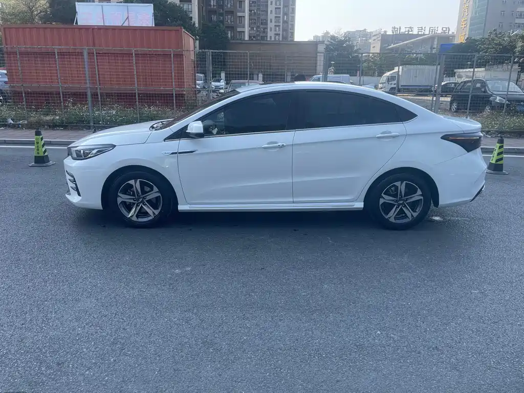 CHERY ARRIZO 5 PLUS