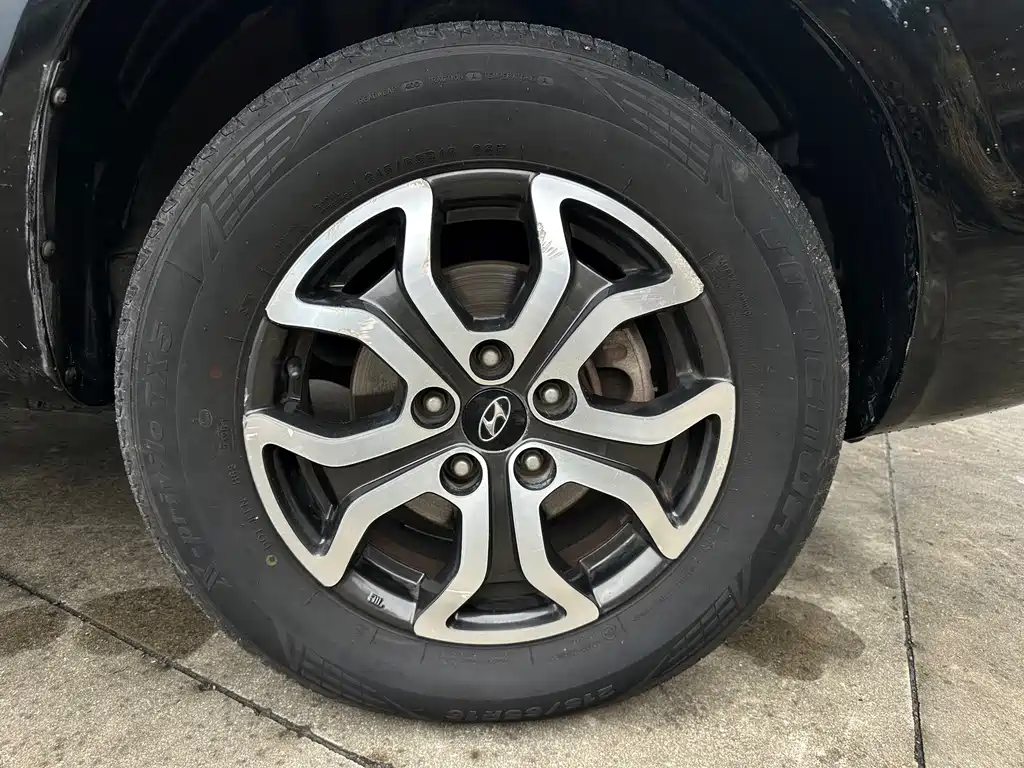Hyundai Tucson 2.0L Auto 2WD Comfort Type, фото 15