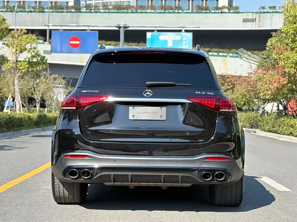 MERCEDES-BENZ GLE AMG