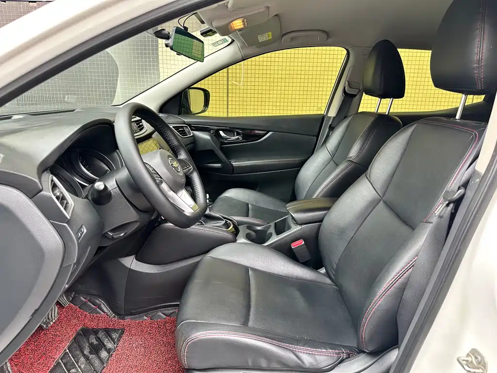Nissan Qashqai 2019 2.0L CVT Smart