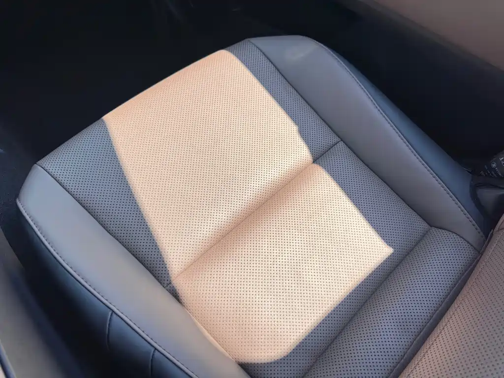 Lexus ES — миниатюра 17