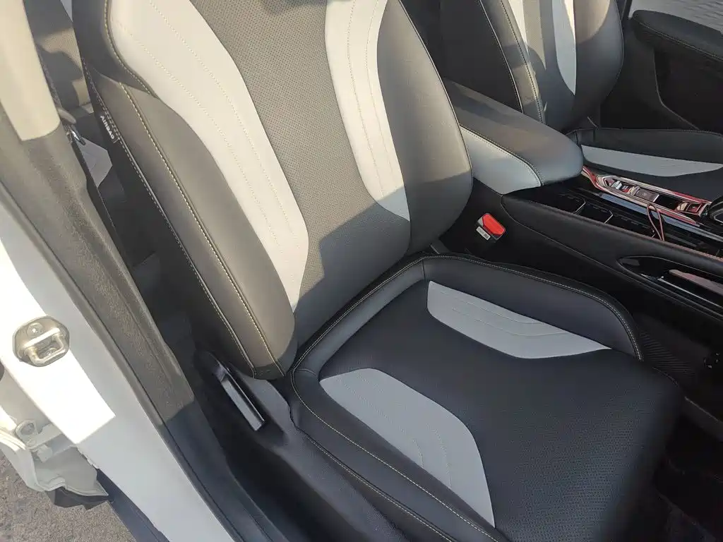 Geely Binyue 2022 COOL 1.5TD DCT