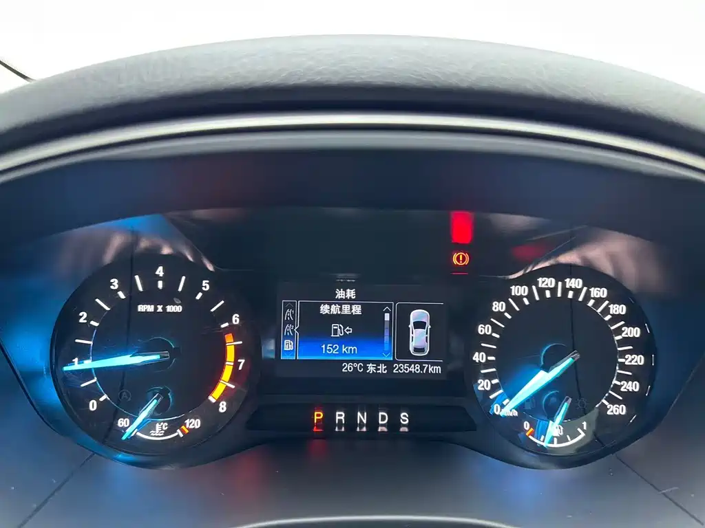 Ford Mondeo — миниатюра 9