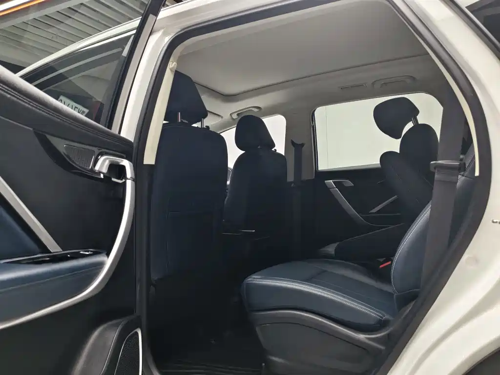 Geely Jia Ji — миниатюра 6