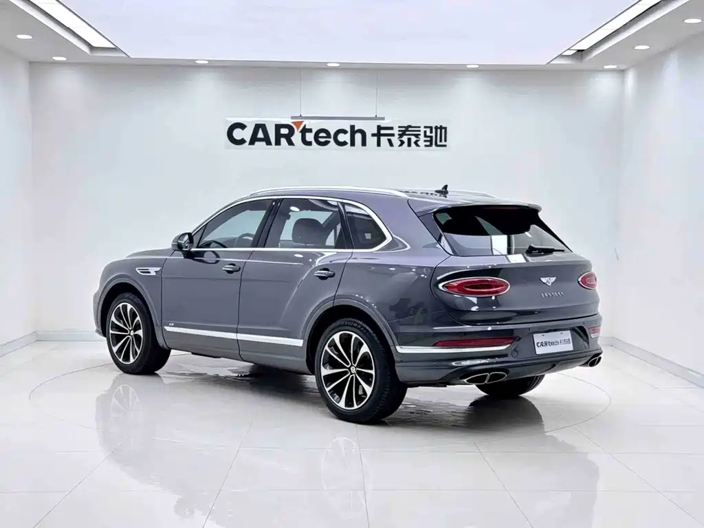 Bentley Bentayga 2021 4.0T V8