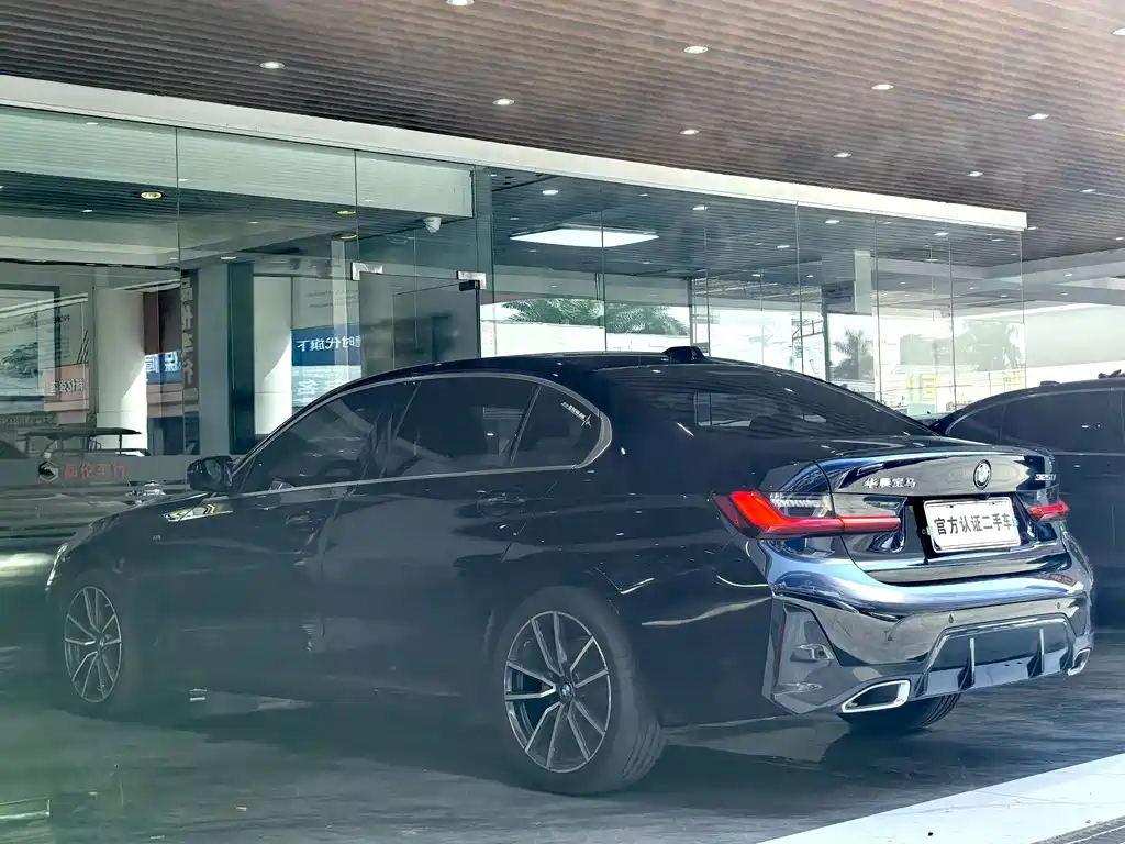 BMW 3 Series — миниатюра 9