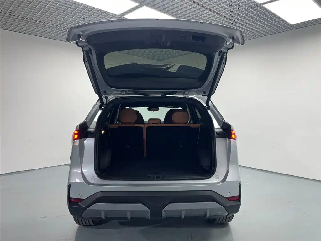 GEELY GALAXY GALAXY L7