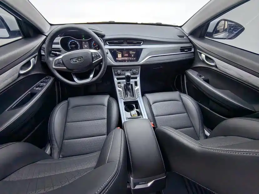 Geely Emgrand — миниатюра 8