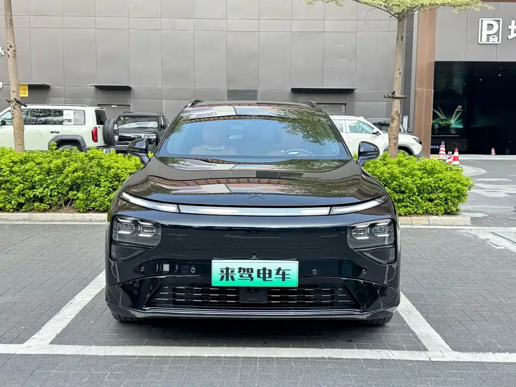 XPeng G9 — миниатюра 2