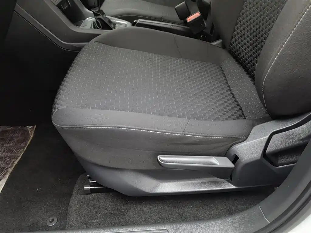 VOLKSWAGEN EXPLORING THE SHADOW