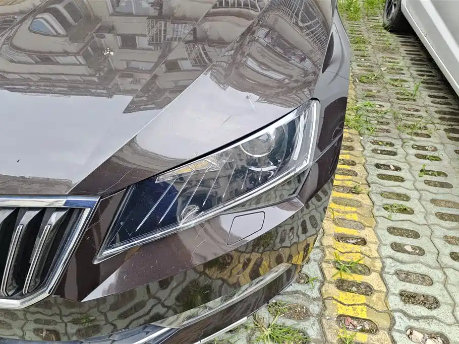 Skoda Superb 2016 TSI330 DSG