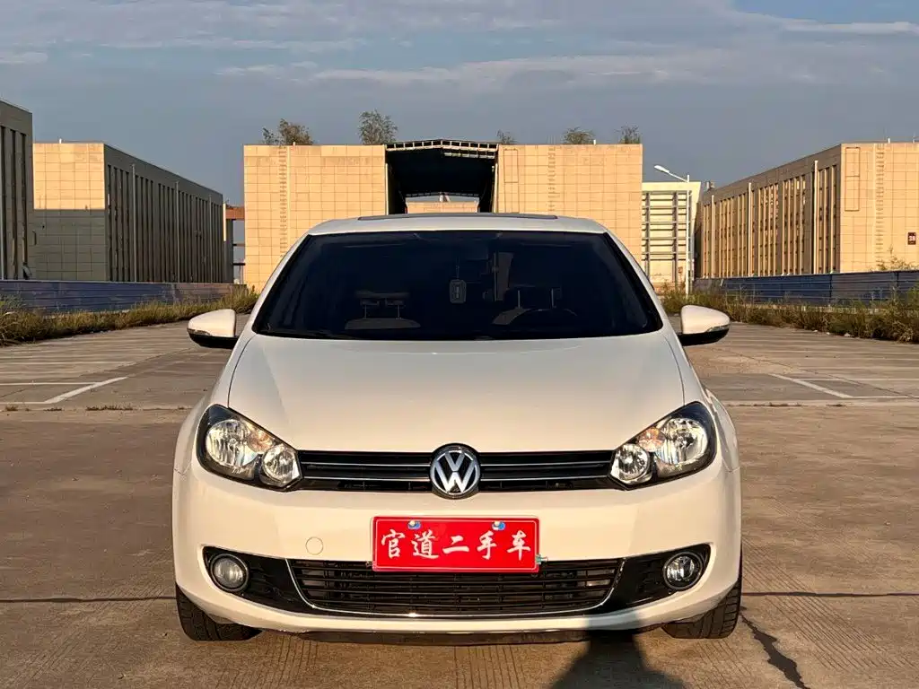 Volkswagen Golf — миниатюра 2