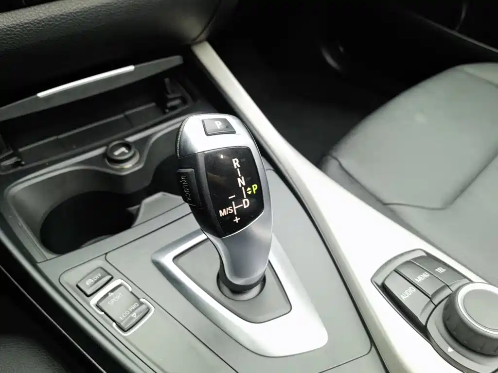 BMW 2 Series (Import) — миниатюра 13