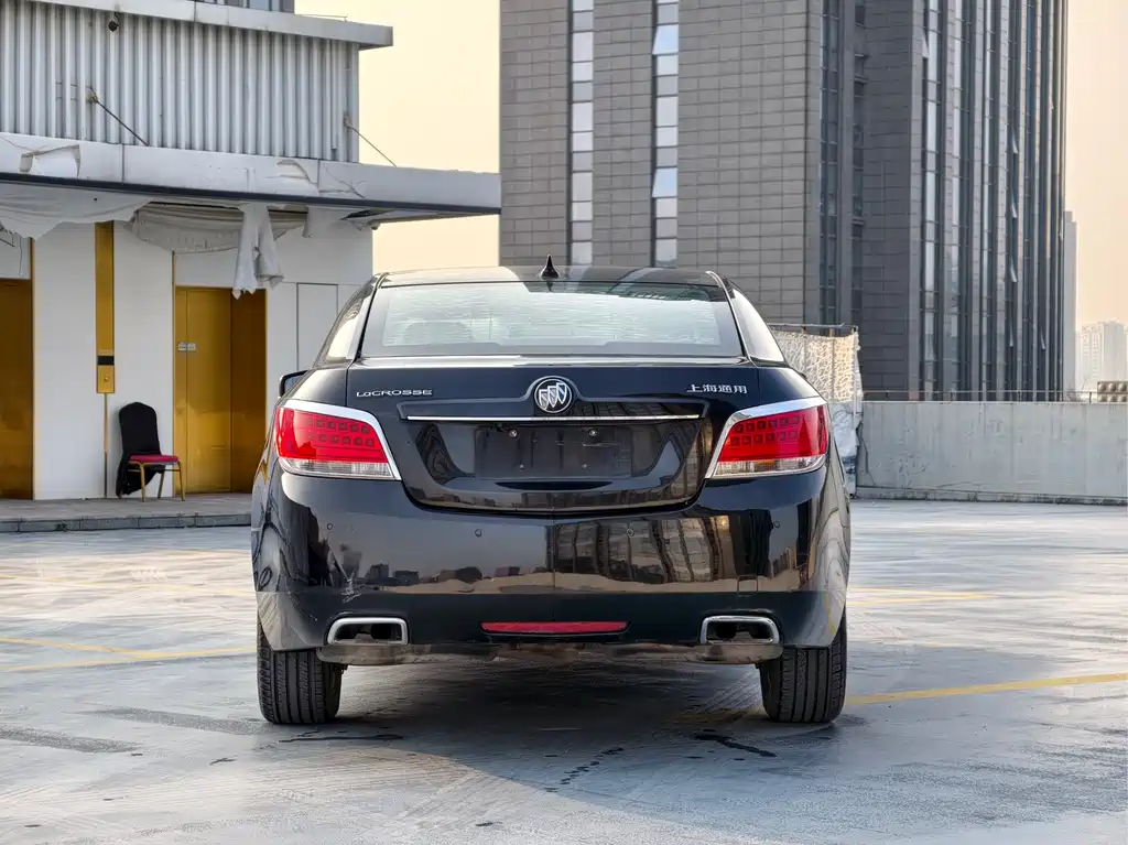 Buick LaCrosse 2012 2.4L SIDI