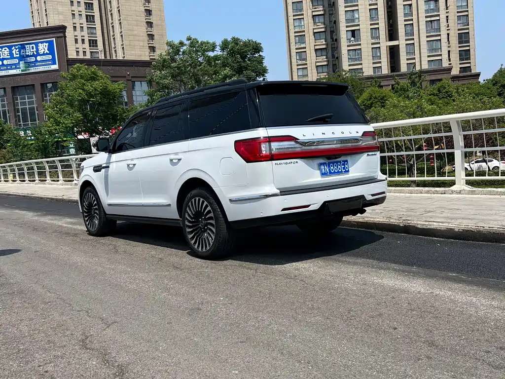 Lincoln Navigator 2020 3.5T