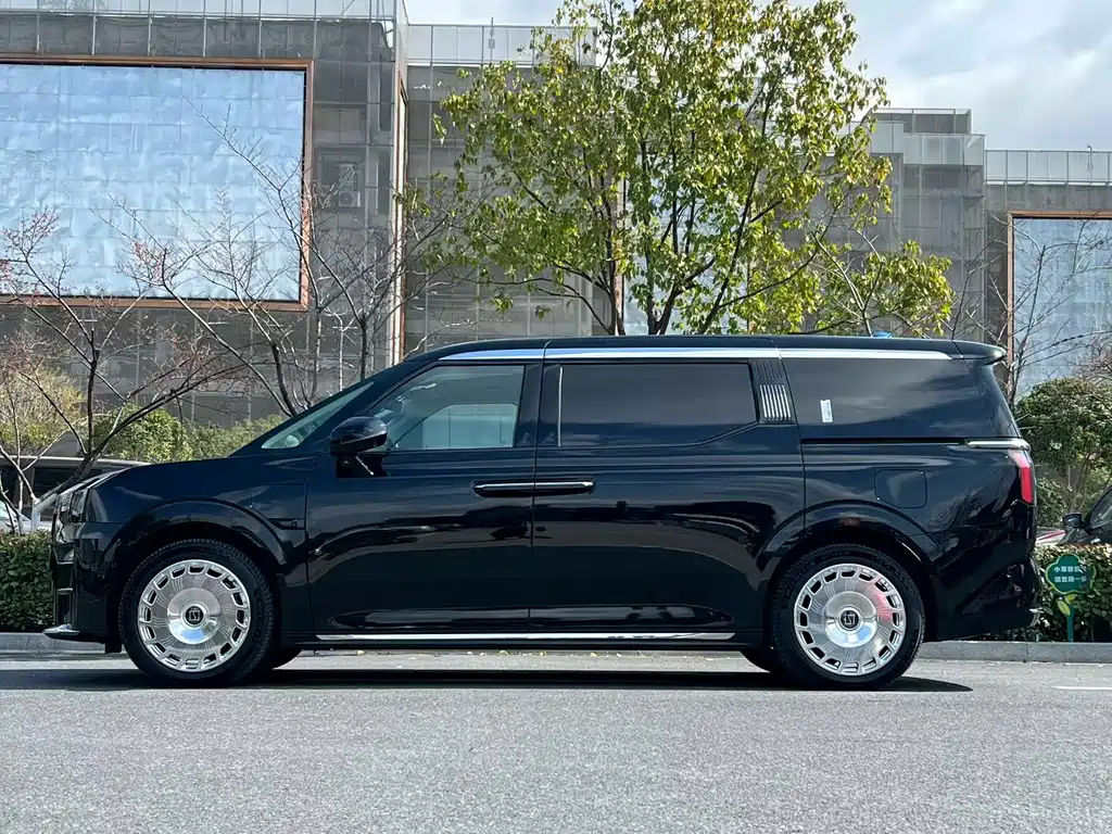 ZEEKR EXTREME KRYPTON 009