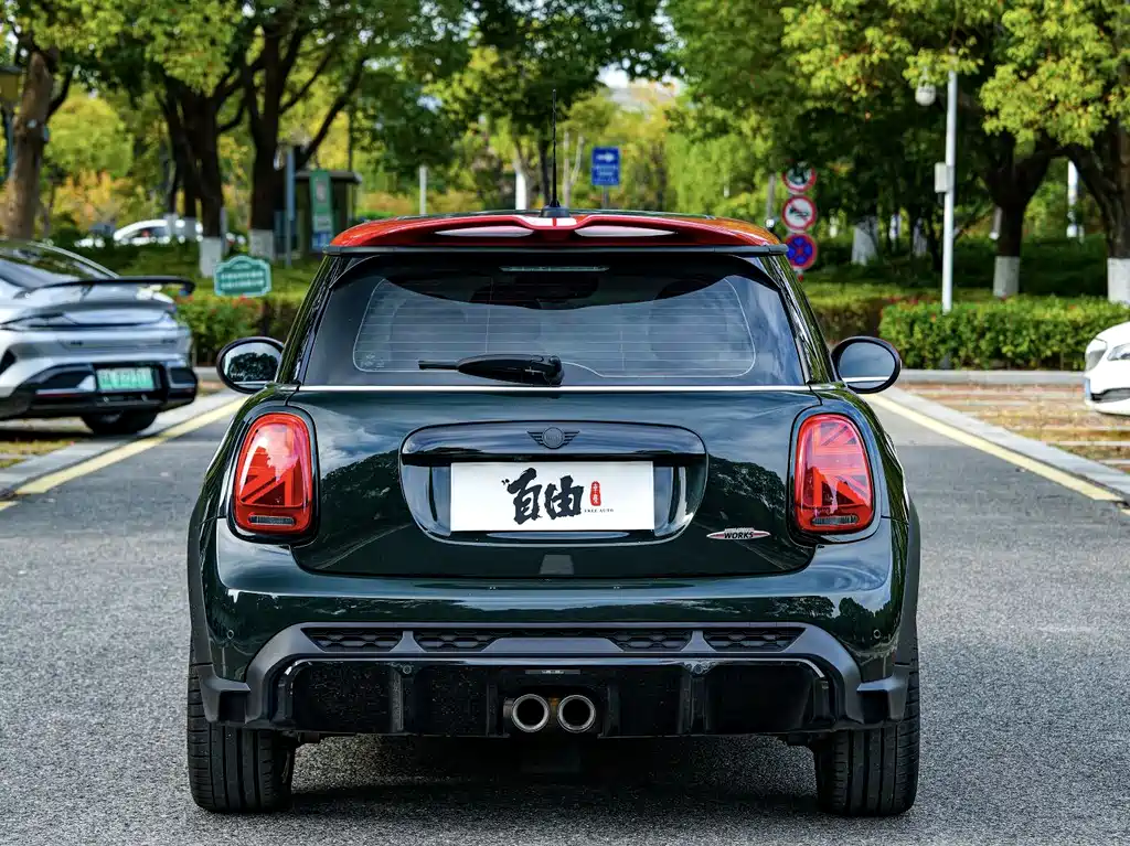 MINI JCW