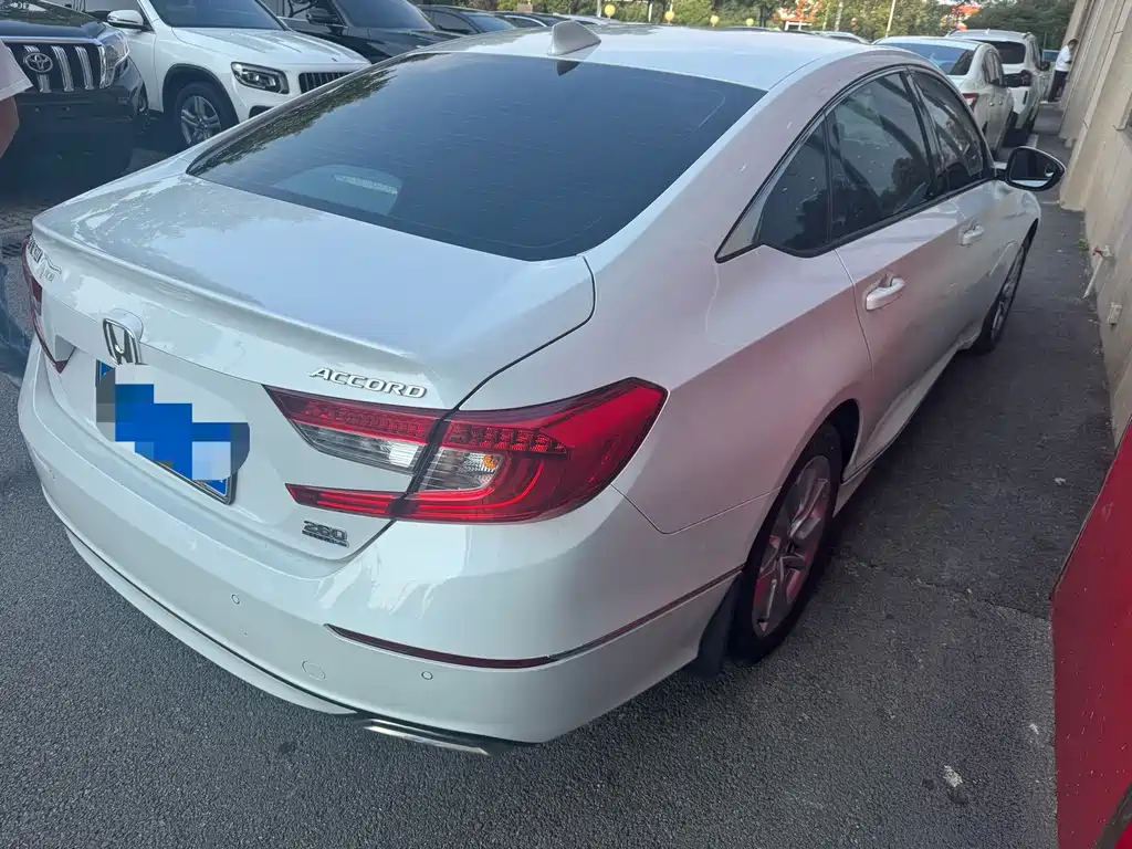 Buick Excelle — миниатюра 3