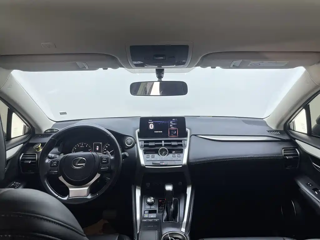 Lexus NX — миниатюра 14