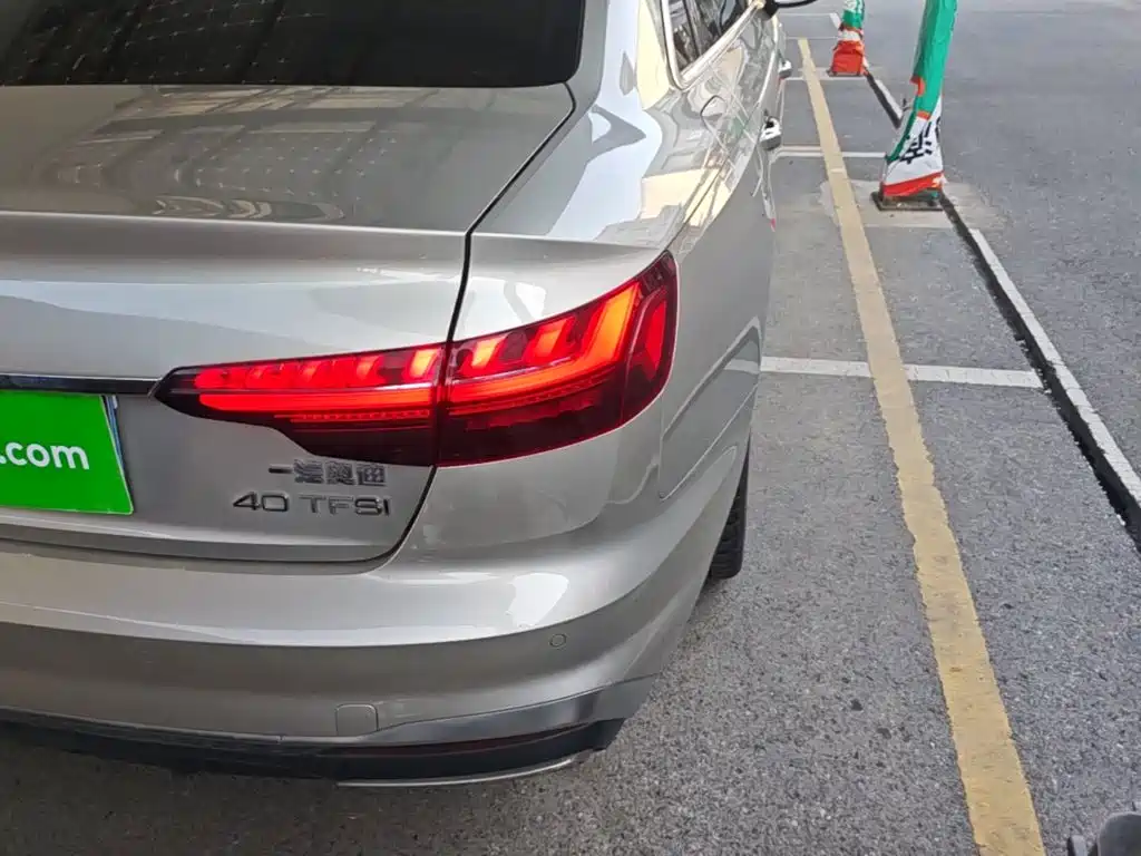 Audi A4L — миниатюра 8