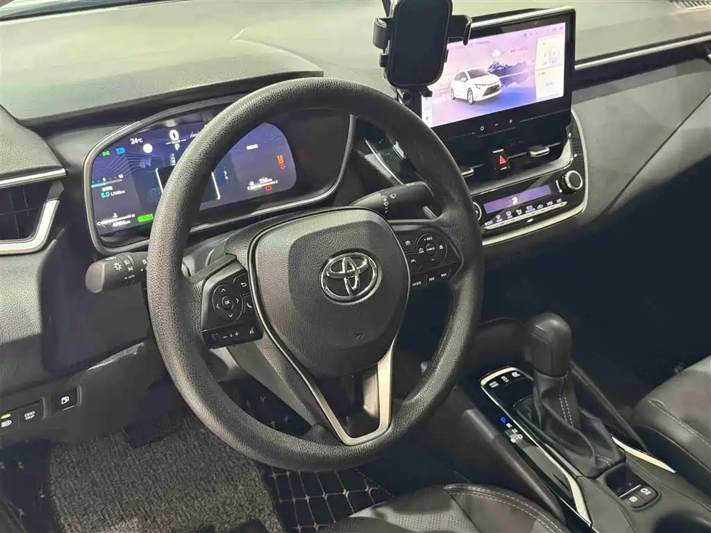 TOYOTA LEI LING