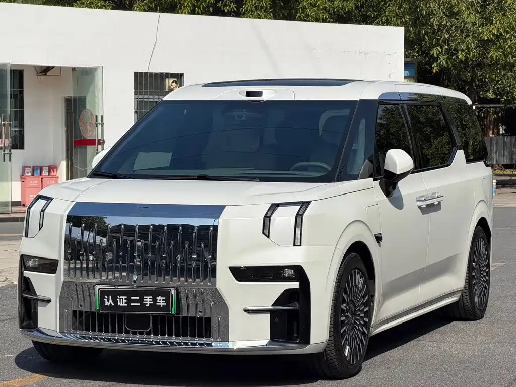 ZEEKR EXTREME KRYPTON 009