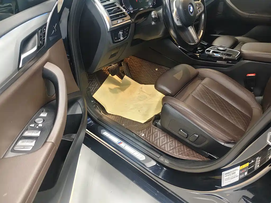 BMW iX3 — миниатюра 3