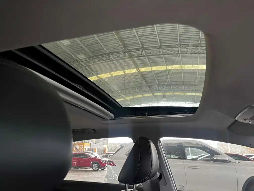 GEELY AUTOMOBILE EMGRAND GL