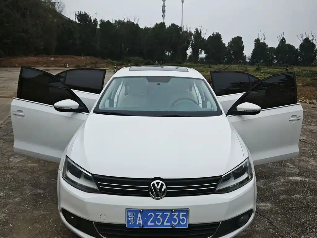 Volkswagen Sagitar — миниатюра 13