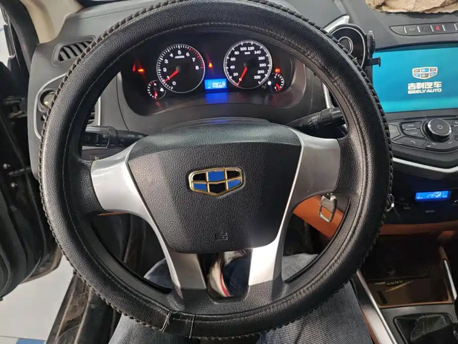 Geely King Kong — миниатюра 15