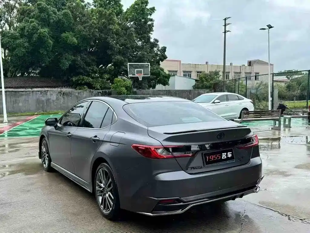 Toyota Camry 2026 2.0HSE