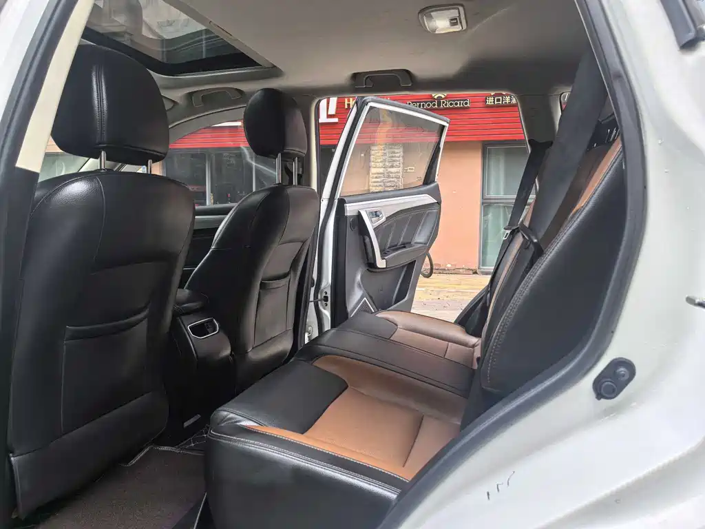 GEELY AUTOMOBILE VISION X6