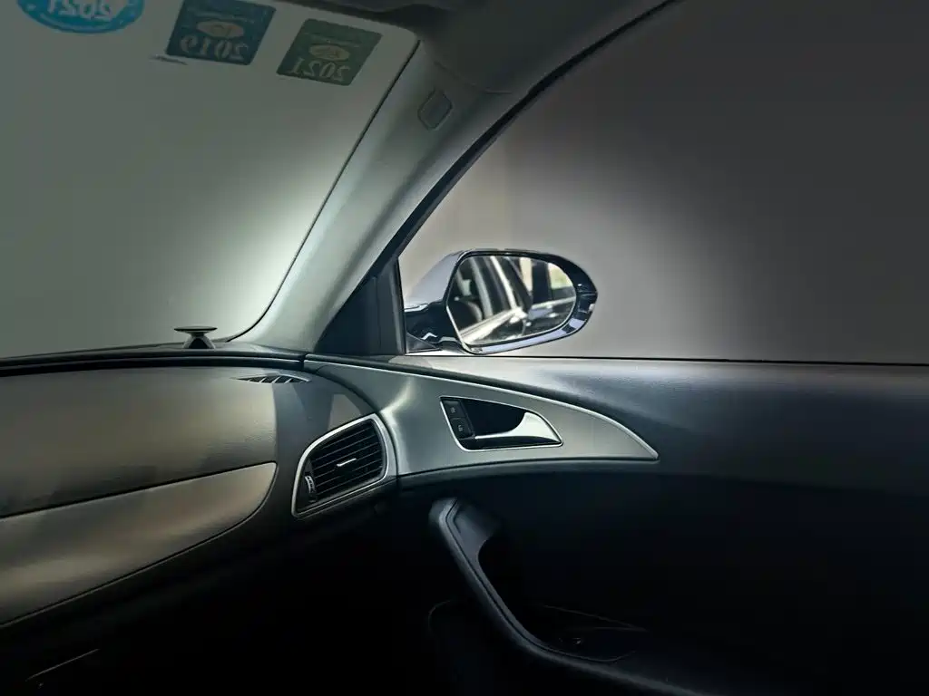 Audi A6L — миниатюра 11