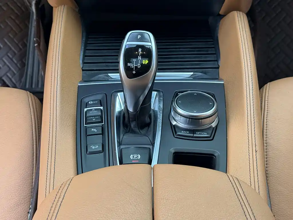 BMW X6 2015 xDrive35i Luxury