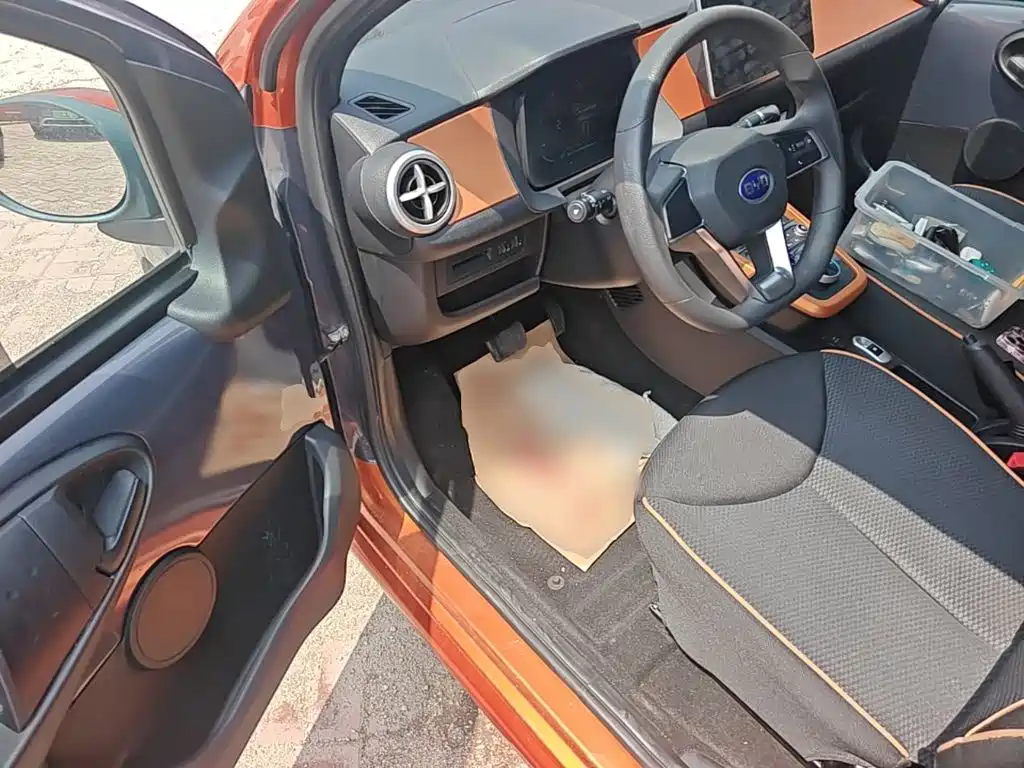 BYD e1 — миниатюра 16
