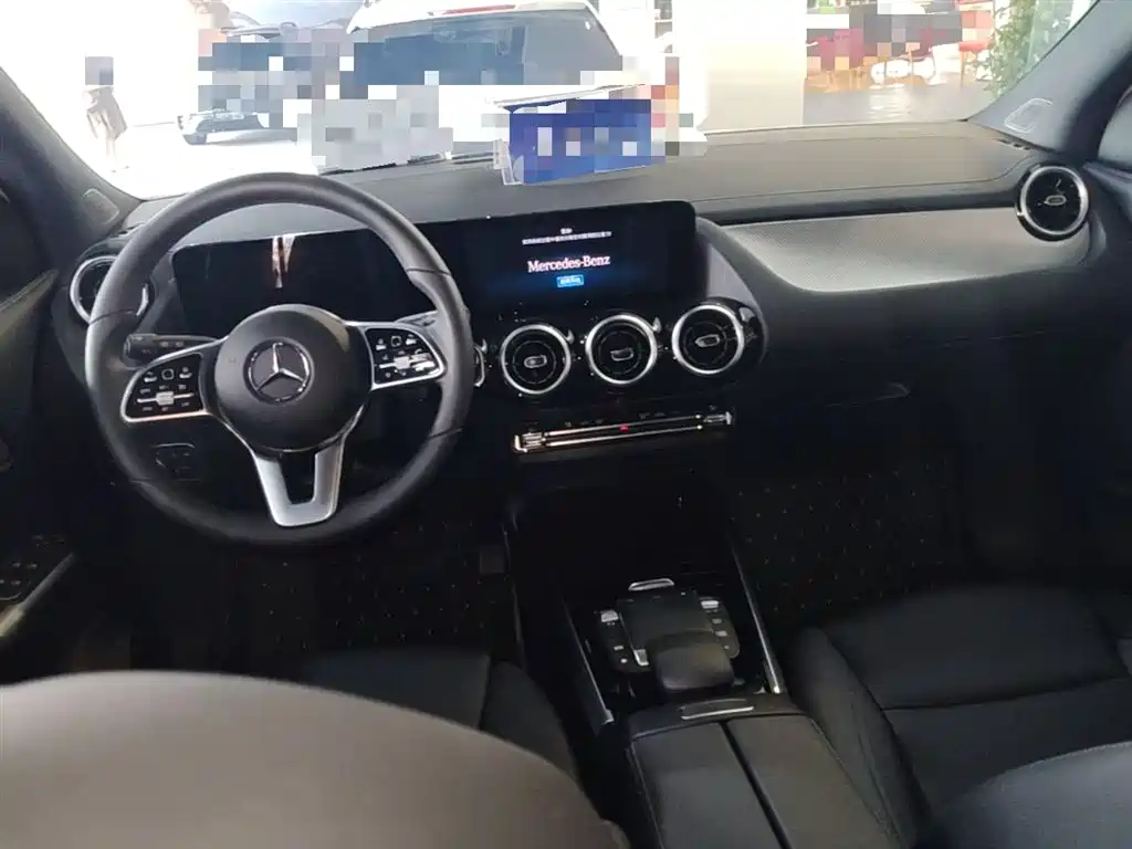 Mercedes-Benz GLA 2023 GLA 200
