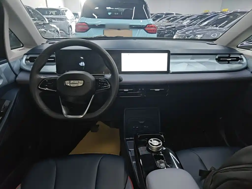 Geely E Firefly E 2023 320KM 5 мест