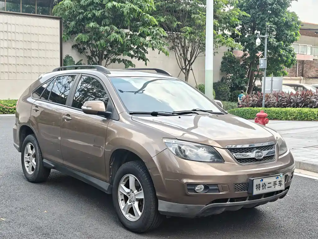 BYD S6 — миниатюра 3