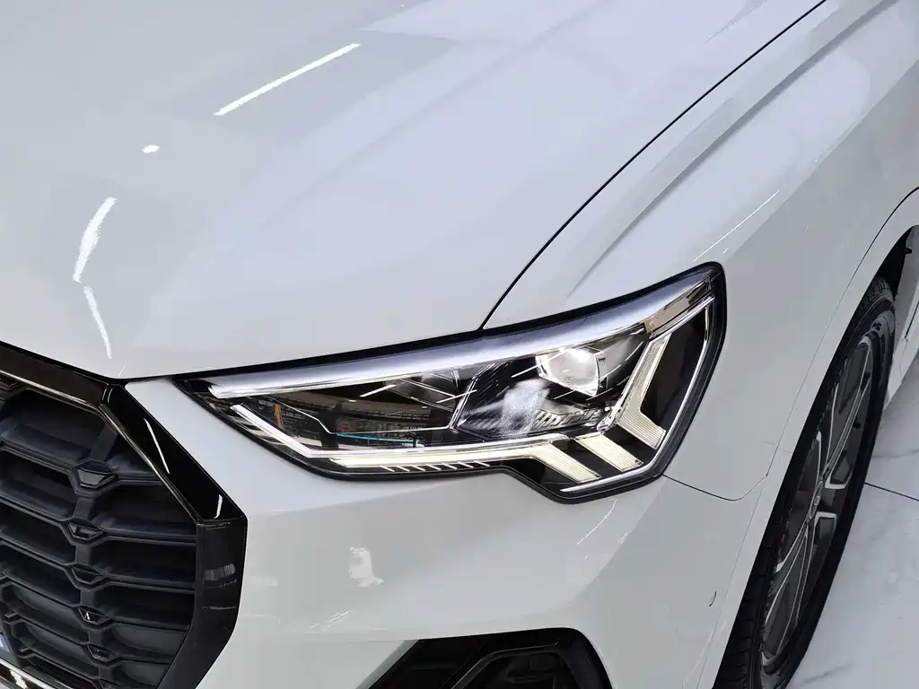 Audi Q3 — миниатюра 18