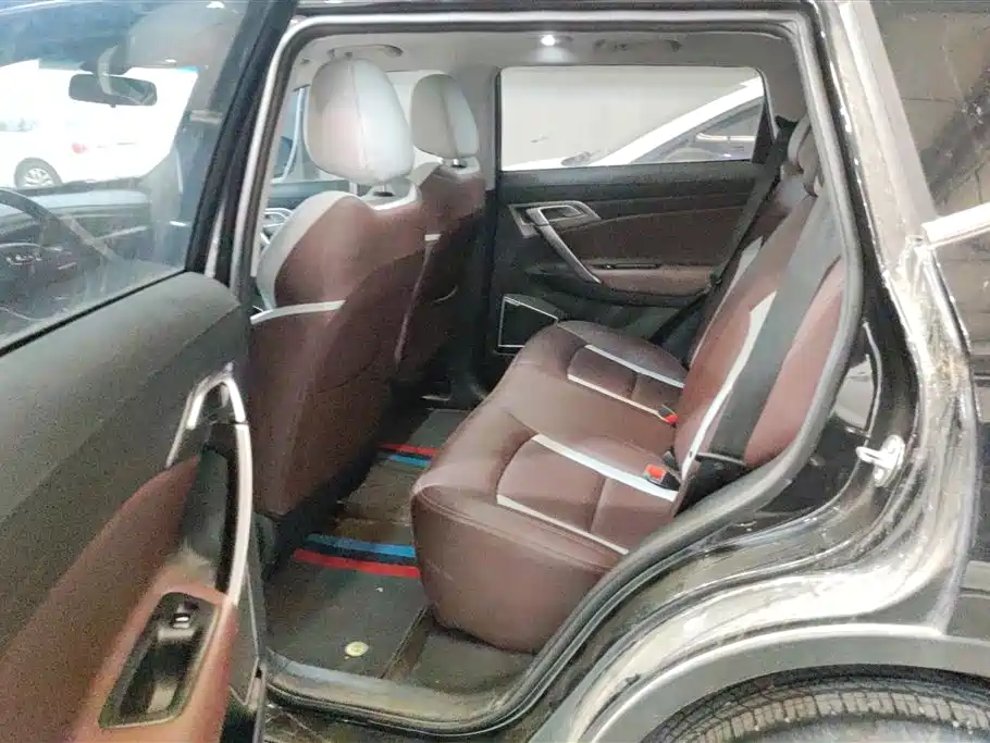 GEELY AUTOMOBILE BOYUE