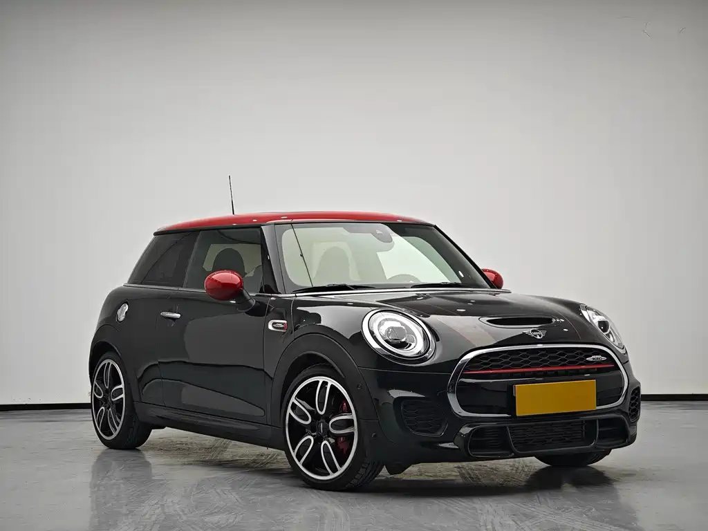 MINI JCW