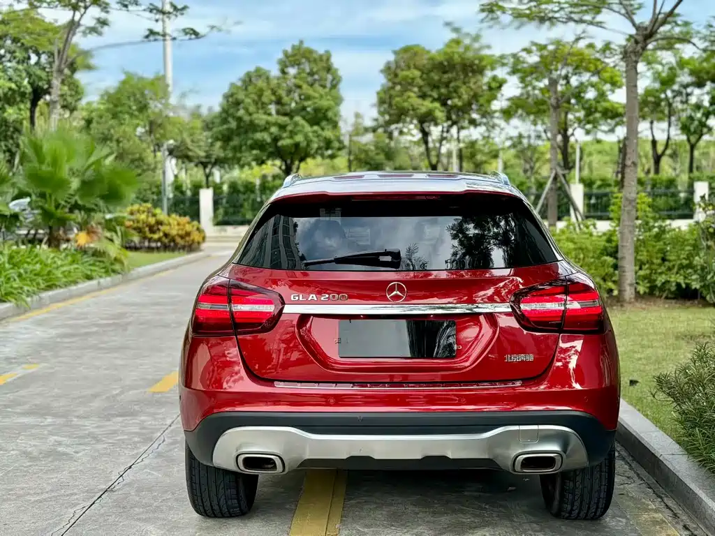 Mercedes-Benz GLA — миниатюра 9