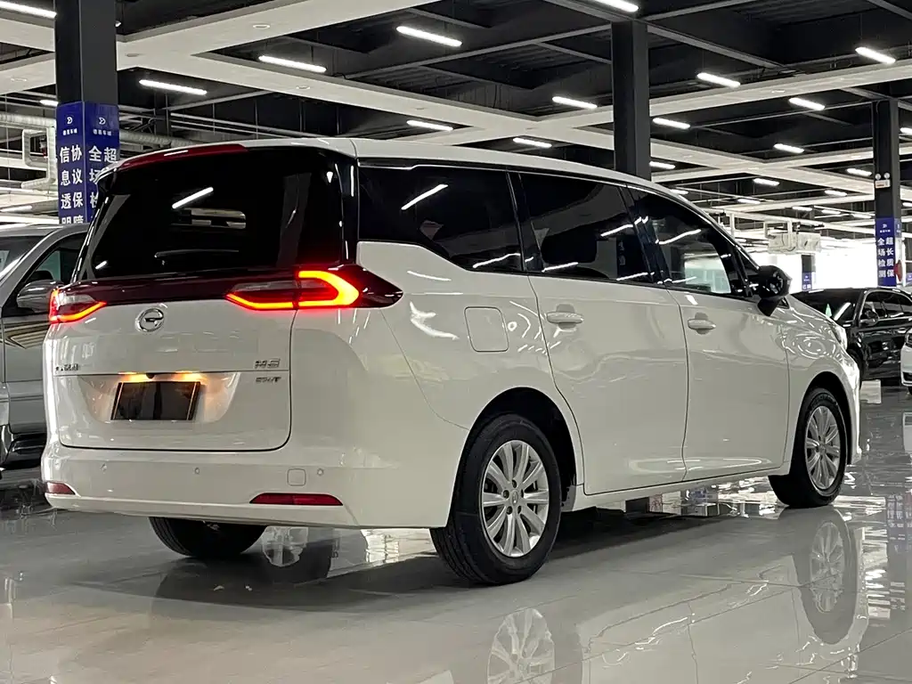 GAC Motor Trumpchi M6 — миниатюра 3
