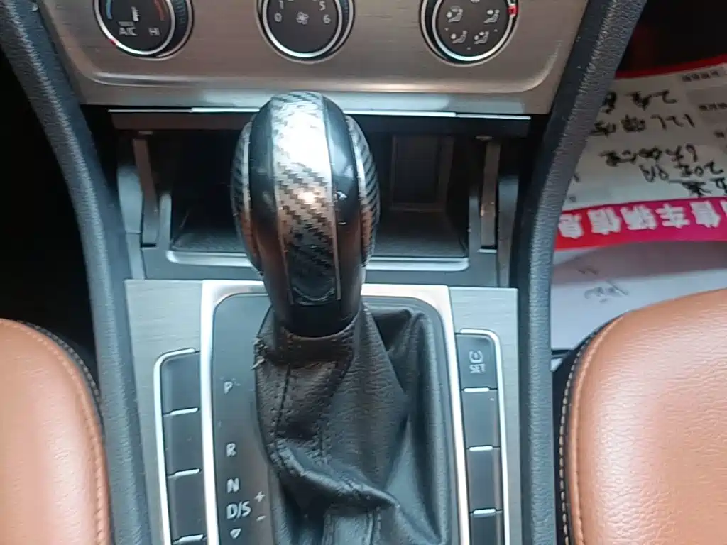 Volkswagen Golf — миниатюра 14